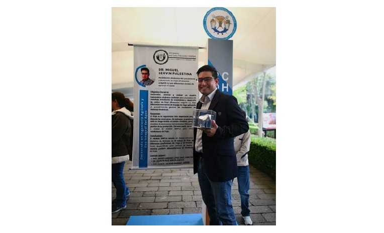  DISTINCIÓN A LA MEJOR TESIS DE POSGRADO PARA EL DR. MIGUEL SERVÍN PALESTINA